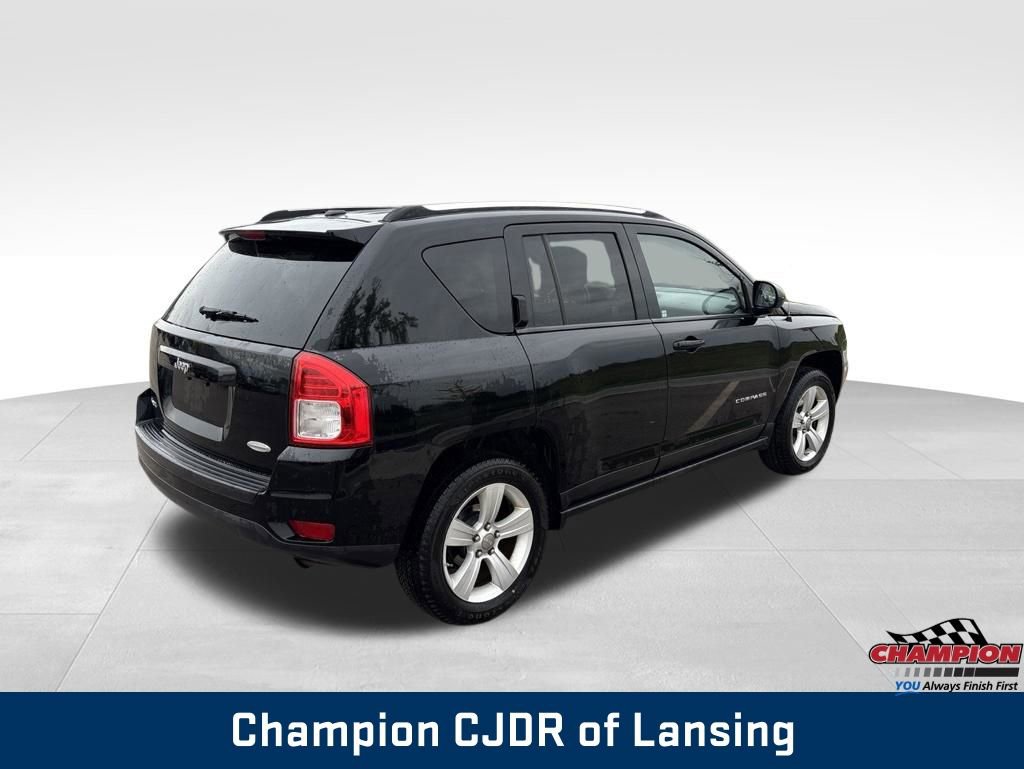 Used 2012 Jeep Compass Latitude AWD/4WD image 8