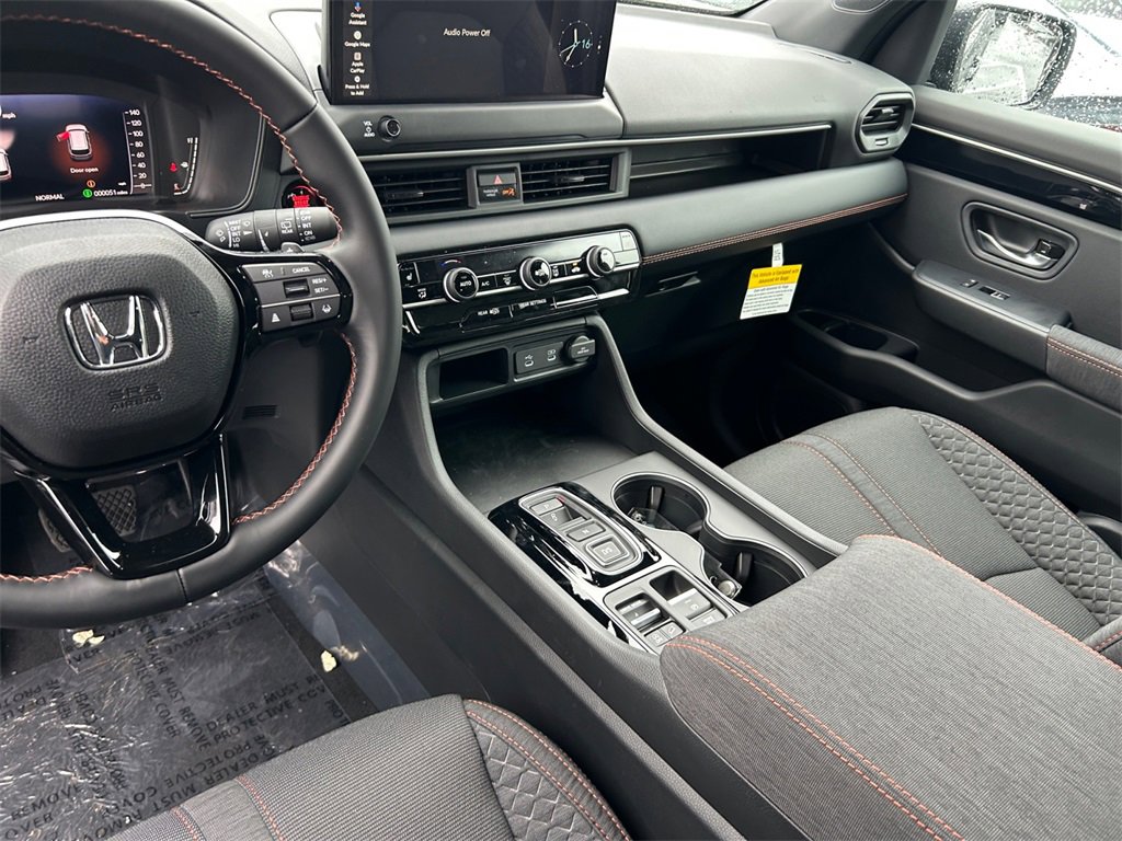 New 2026 Honda Pilot Sport image 11