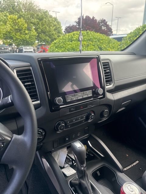 Certified 2024 Nissan Frontier SV w/ Technology Package image 5