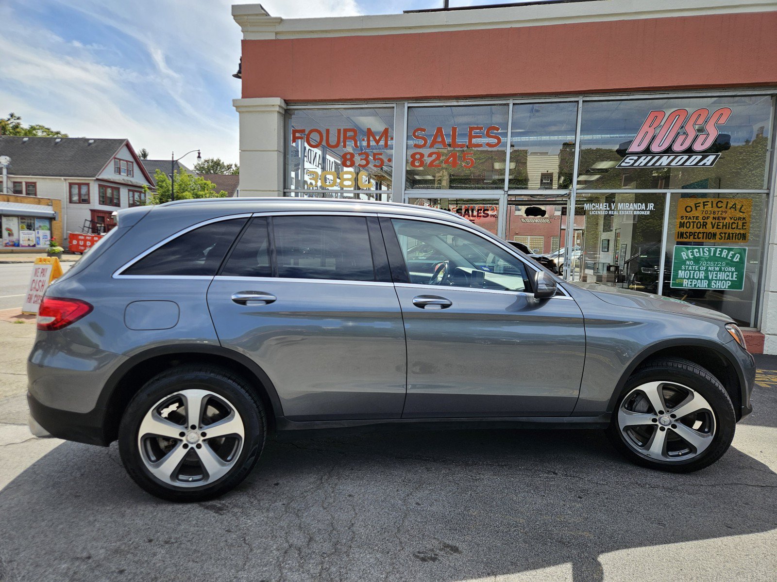 Used 2016 Mercedes-Benz GLC 300 4MATIC image 23