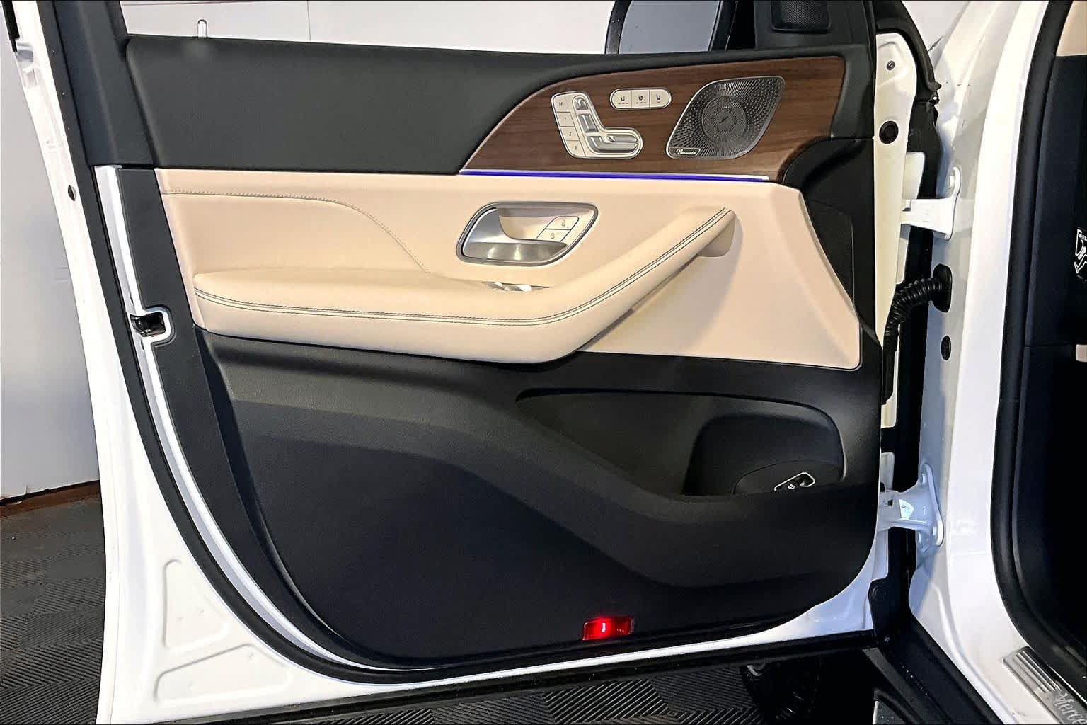 New 2026 Mercedes-Benz GLE 350 4MATIC image 11