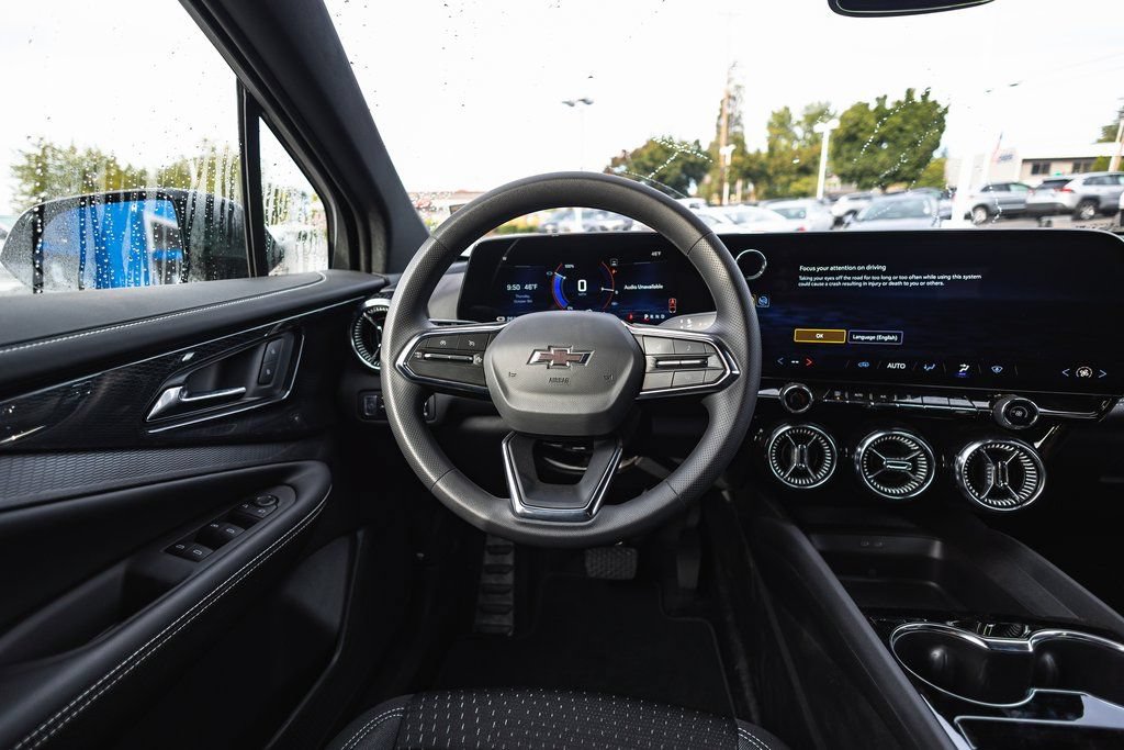New 2025 Chevrolet Blazer EV LT w/ Midnight/Sport Edition FWD image 15