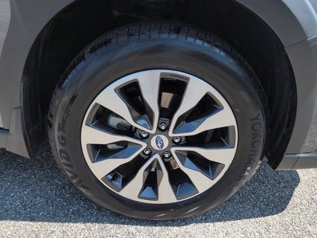 Used 2025 Subaru Outback Touring XT w/ Popular Package #2 AWD/4WD image 11