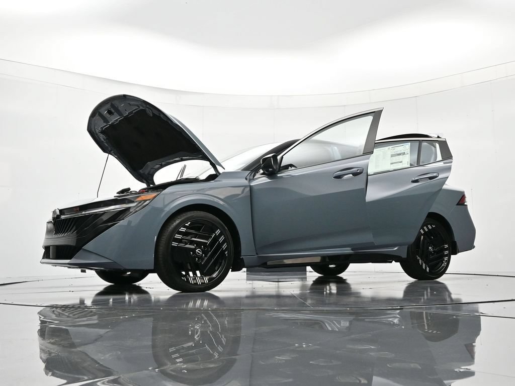 New 2026 Nissan Sentra SR w/ SR Premium Package FWD image 50