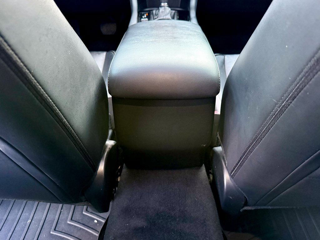 Used 2020 MAZDA MAZDA3 Premium image 34