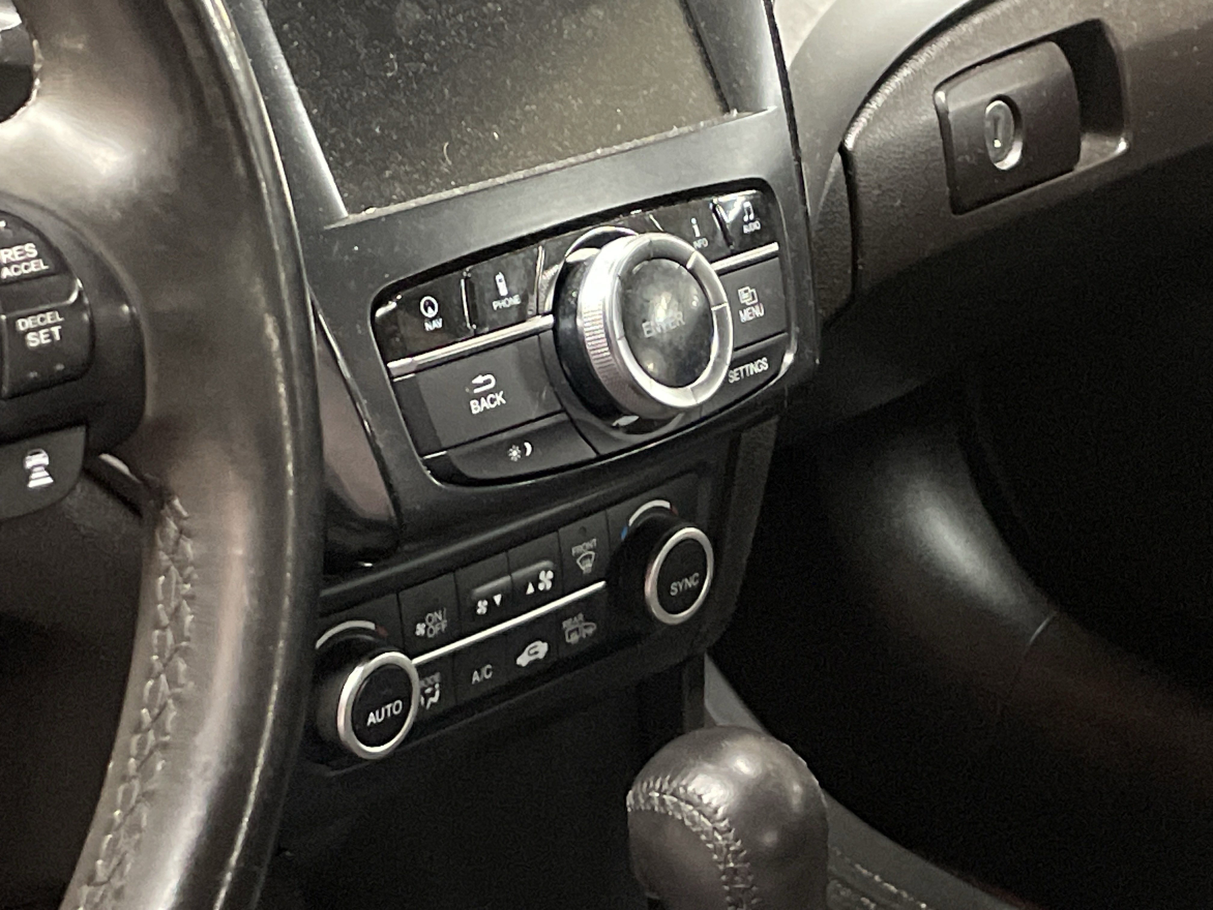 Used 2018 Acura ILX w/ Premium Package FWD image 11