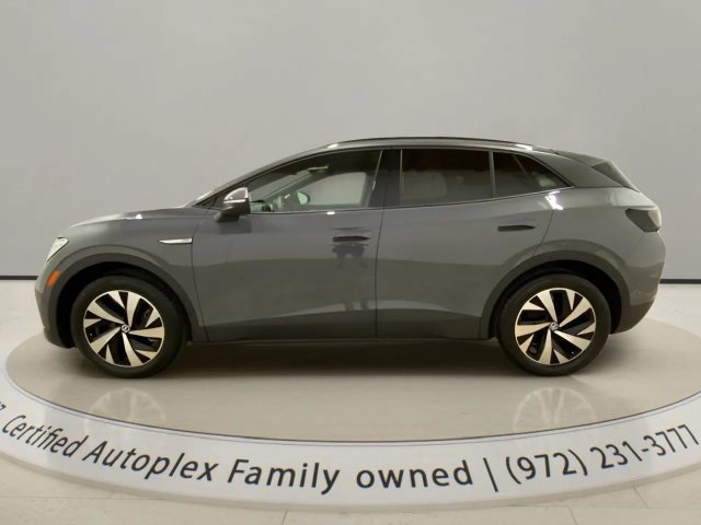Used 2025 Volkswagen ID.4 Pro RWD image 2