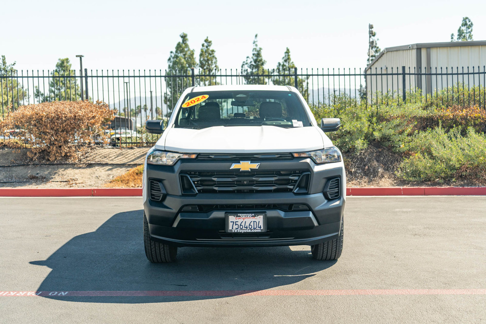 Used 2024 Chevrolet Colorado W/T RWD image 2