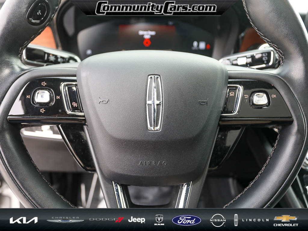 Certified 2022 Lincoln Corsair Reserve w/ Equipment Group 201A image 15