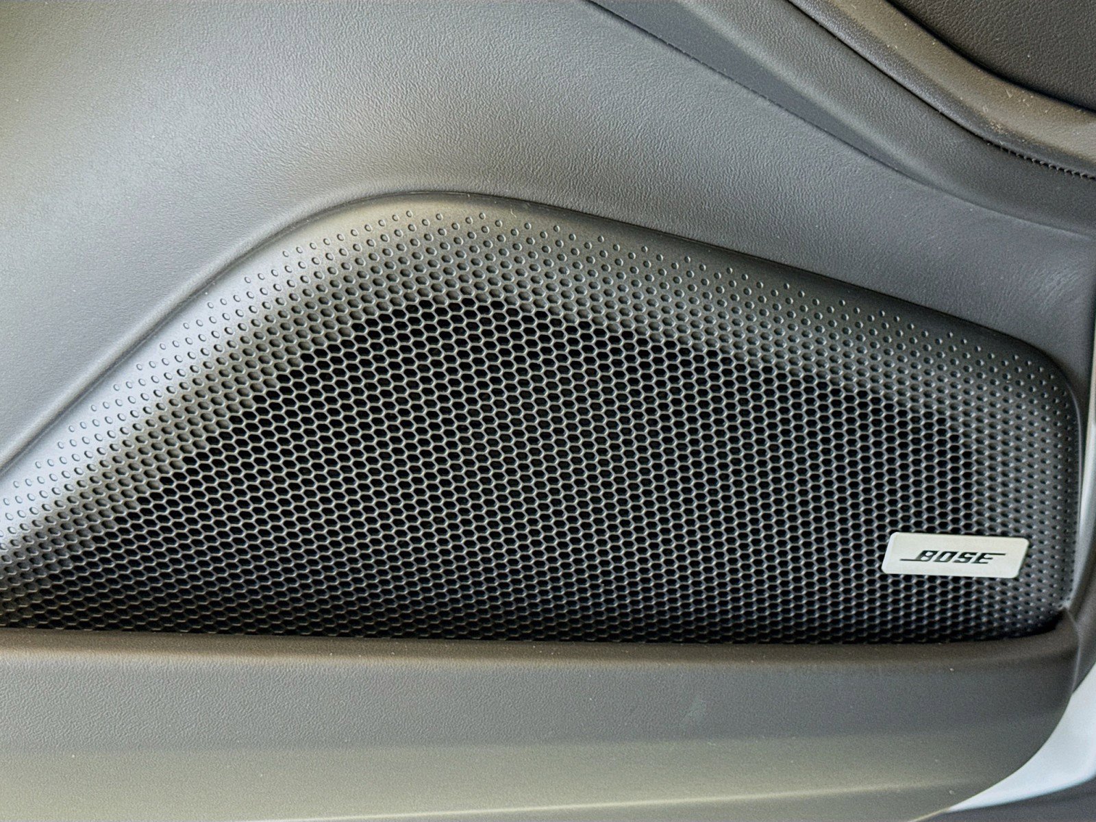 New 2025 Porsche Panamera 4 image 12