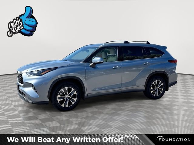 Used 2022 Toyota Highlander XLE