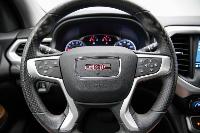 Used 2023 GMC Acadia SLE w/ Driver Convenience Package image 33