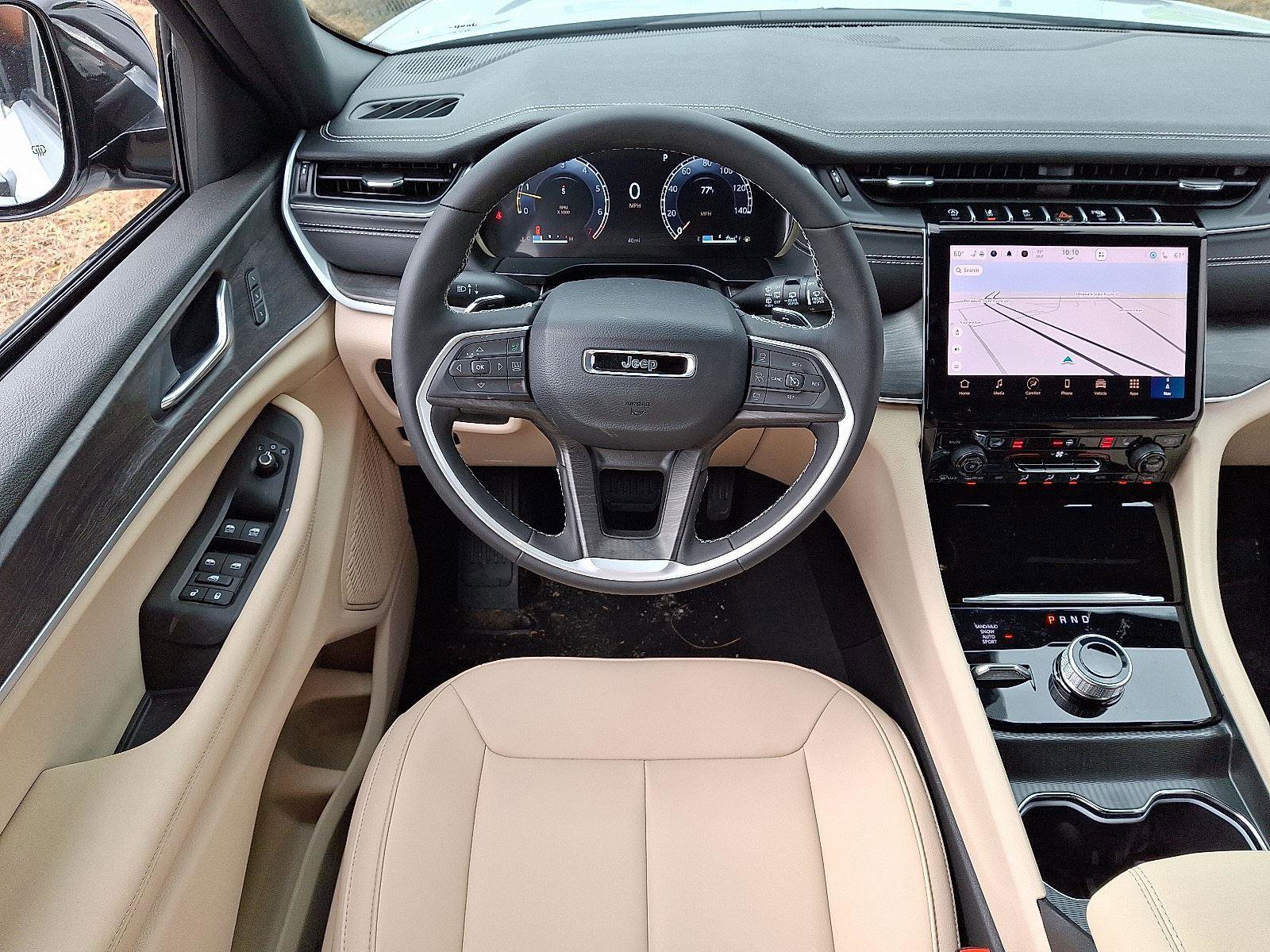 New 2025 Jeep Grand Cherokee L Limited image 8