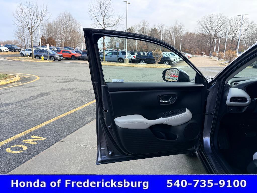 Certified 2026 Honda HR-V LX image 15