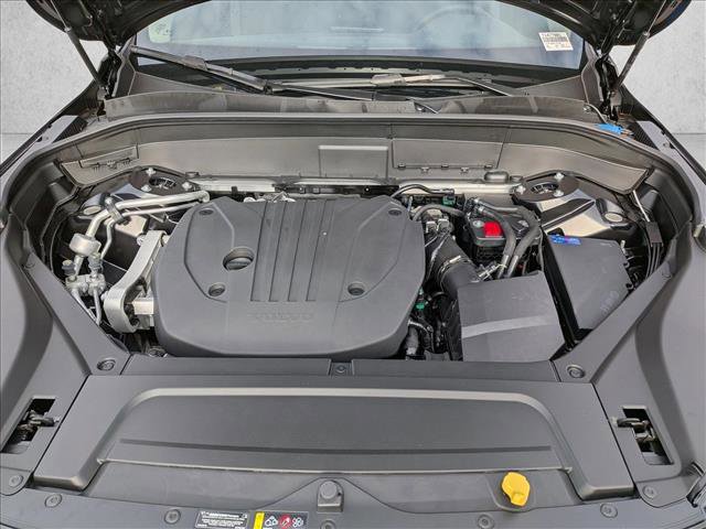 New 2026 Volvo XC90 B5 Plus w/ Protection Package image 19