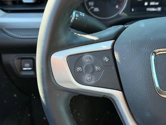 Used 2023 GMC Acadia SLT image 21