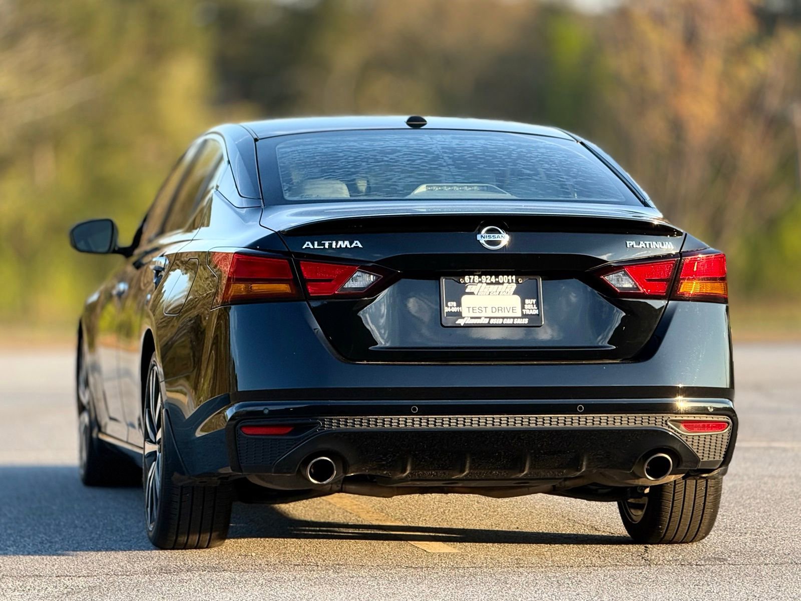 Used 2019 Nissan Altima 2.5 Platinum image 4