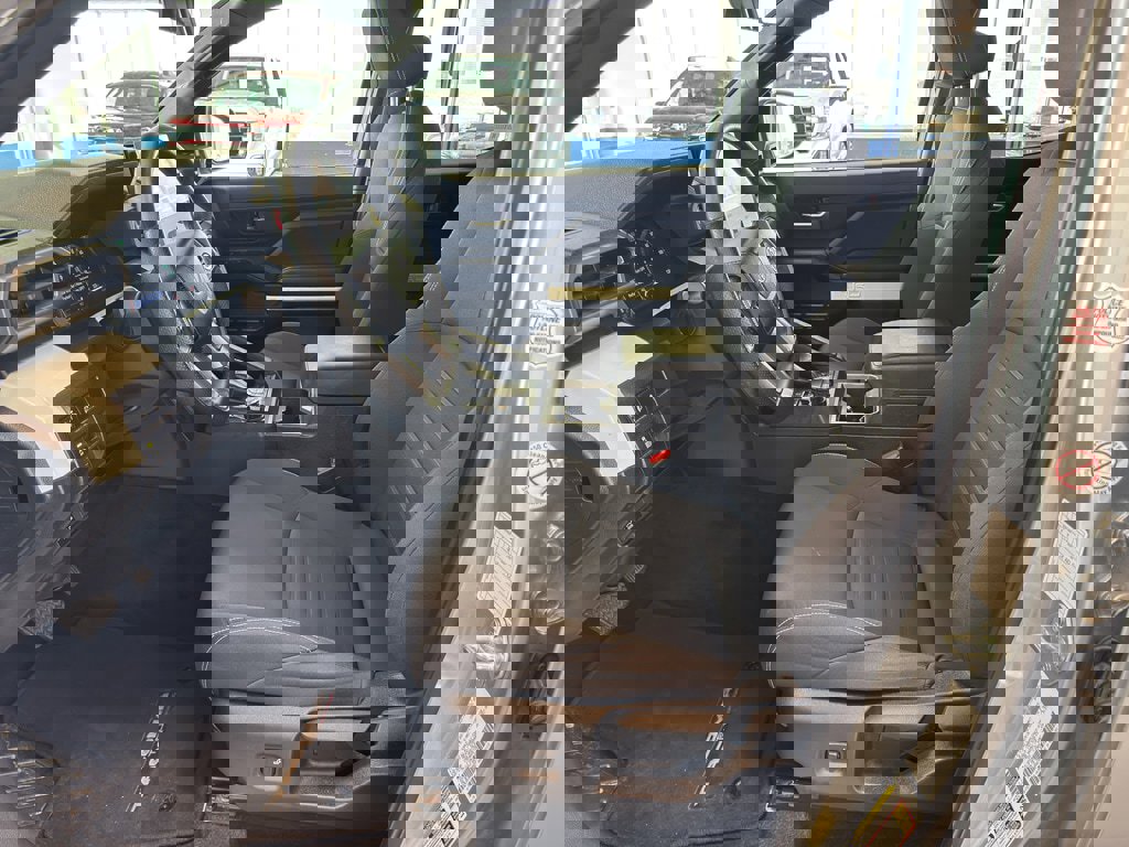 Used 2024 Toyota Tacoma TRD Off-Road image 10