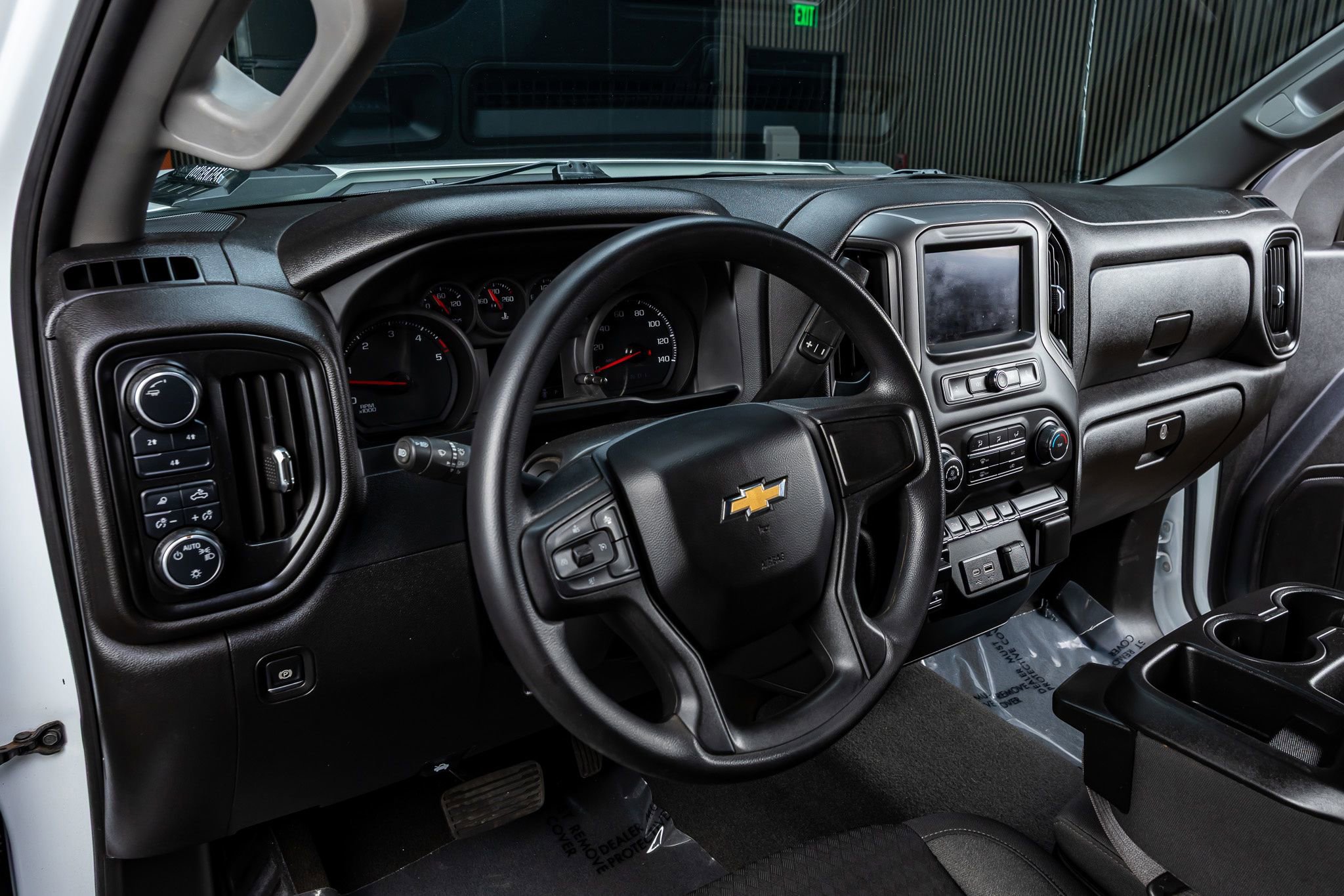 Used 2024 Chevrolet Silverado 2500 Custom w/ Custom Value Package AWD/4WD image 15