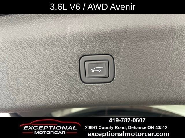 Used 2023 Buick Enclave Avenir w/ Avenir Technology Package image 50