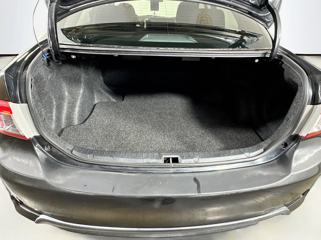 Used 2013 Toyota Corolla S FWD image 27