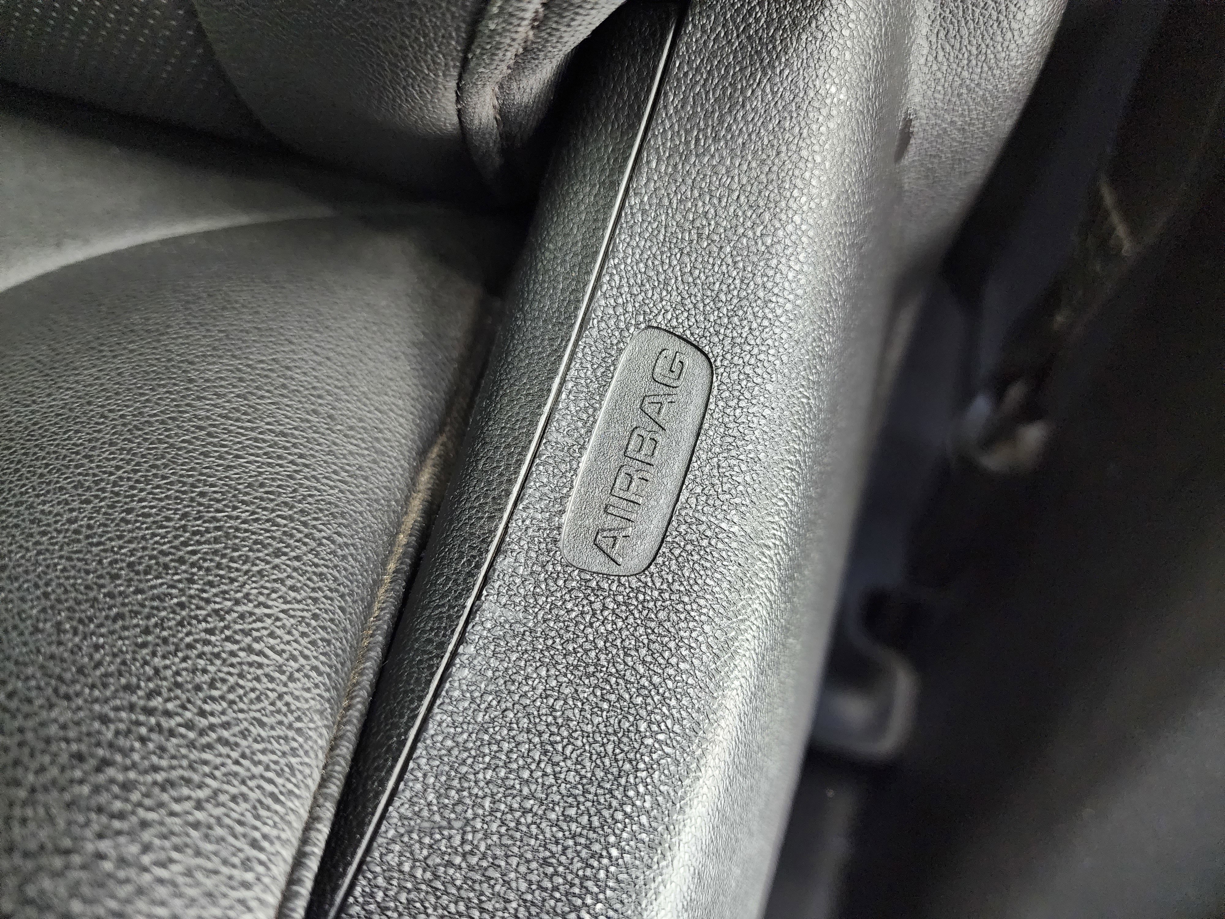 Used 2022 GMC Sierra 2500 SLT w/ SLT Convenience Package image 42