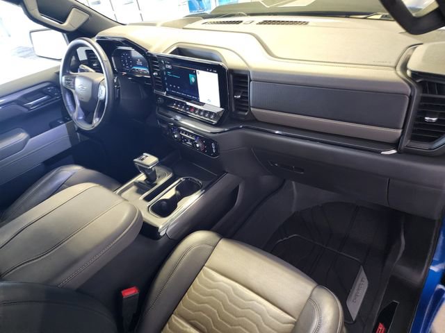 Used 2023 Chevrolet Silverado 1500 ZR2 w/ Technology Package AWD/4WD image 17