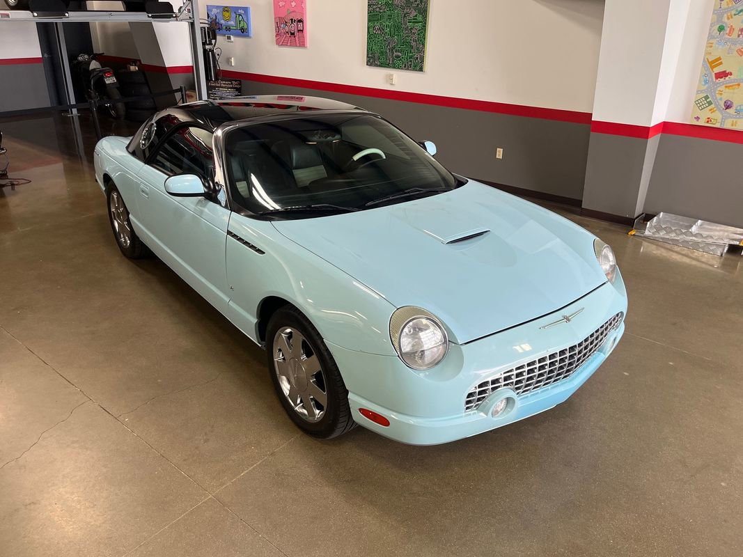 Used 2003 Ford Thunderbird image 99