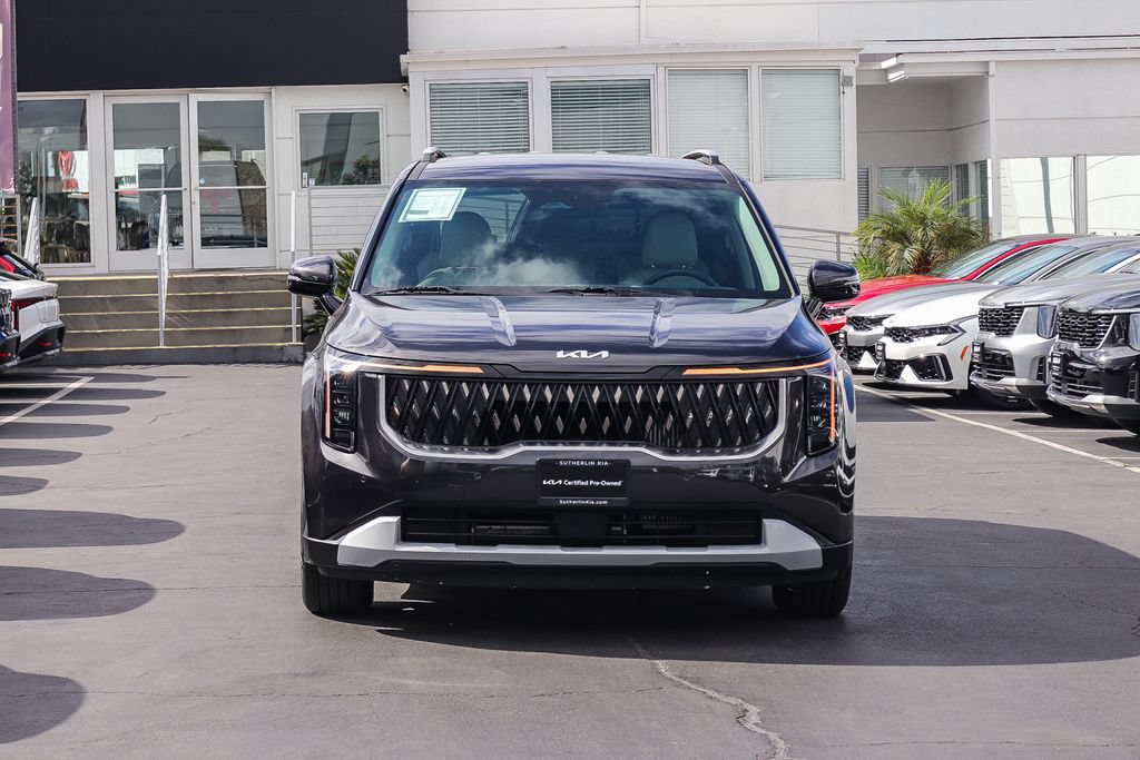 Certified 2026 Kia Carnival EX FWD image 2