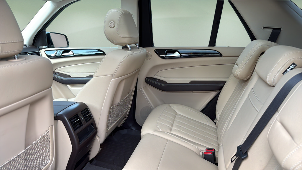 Used 2017 Mercedes-Benz GLE 350 4MATIC image 19
