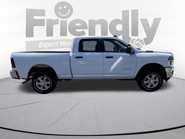 Used 2025 RAM 2500 Big Horn AWD/4WD image 3