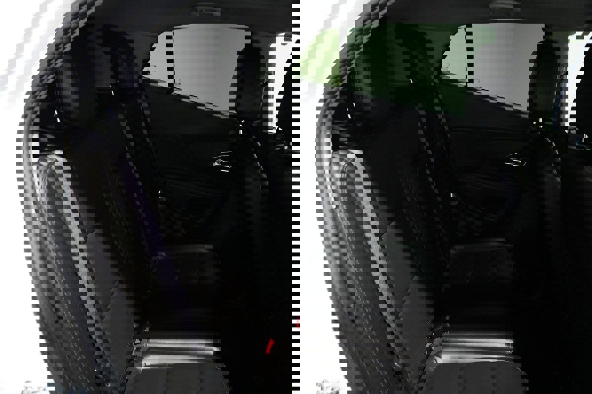 Used 2016 Buick Encore Leather image 10