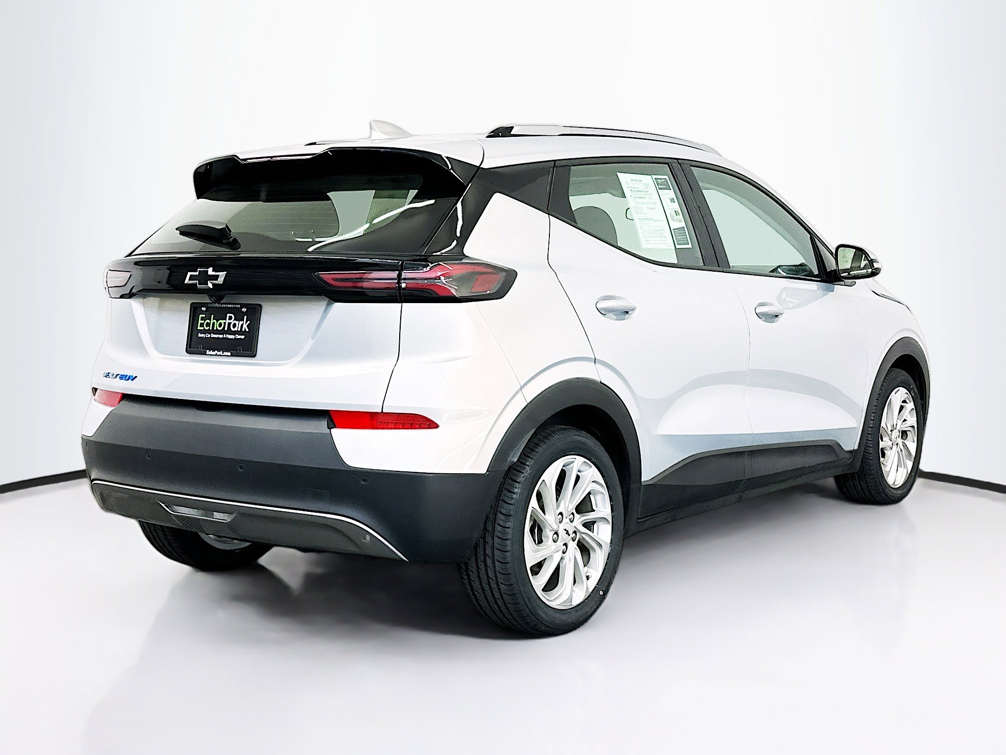 Used 2023 Chevrolet Bolt EUV LT w/ Driver Confidence Package image 9