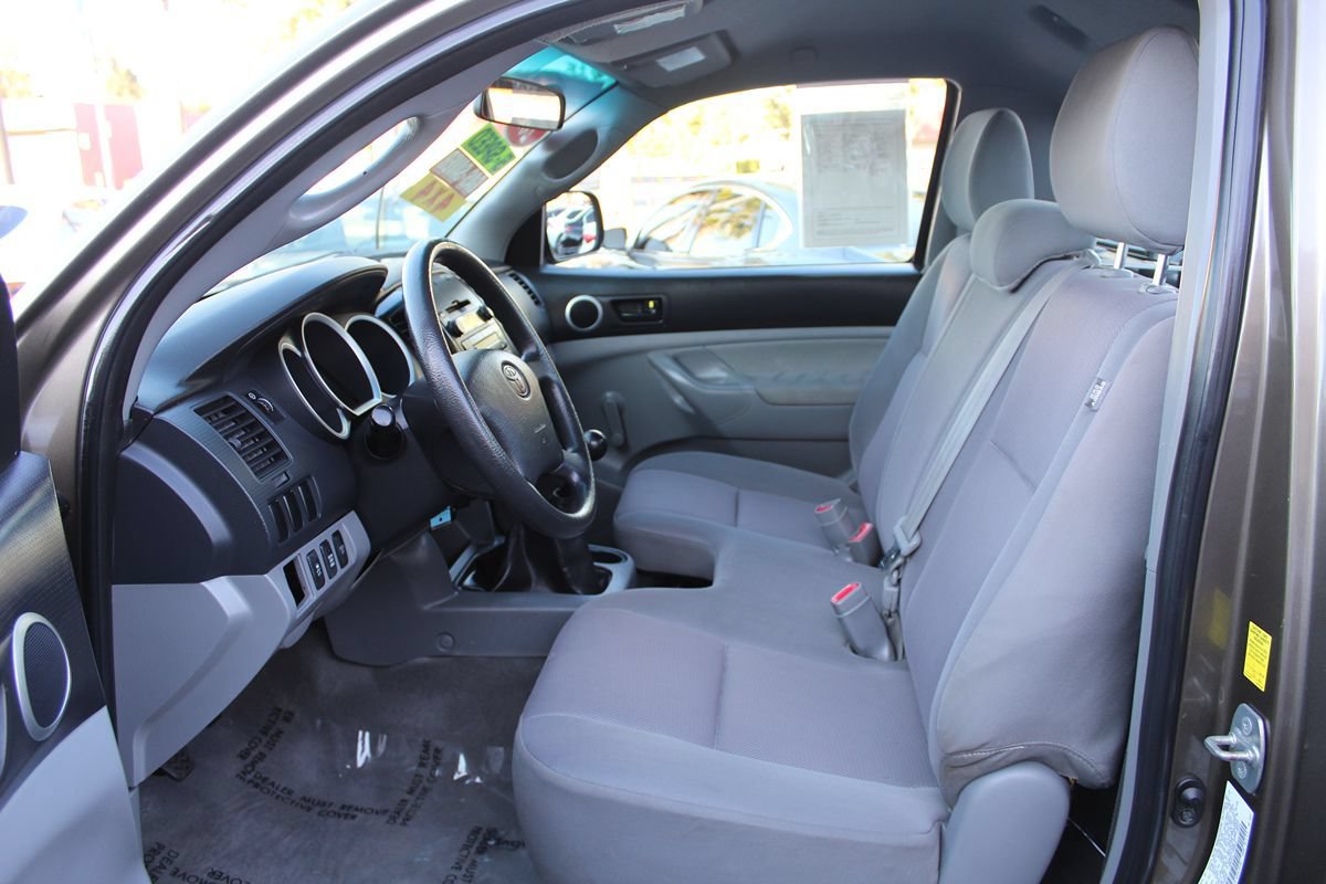 Used 2010 Toyota Tacoma 4x4 Regular Cab w/ Enhancement Pkg image 17