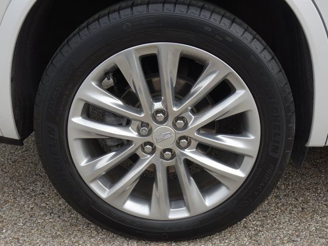 Used 2024 Cadillac XT6 Premium Luxury w/ LPO, Floor Liner Package AWD/4WD image 28