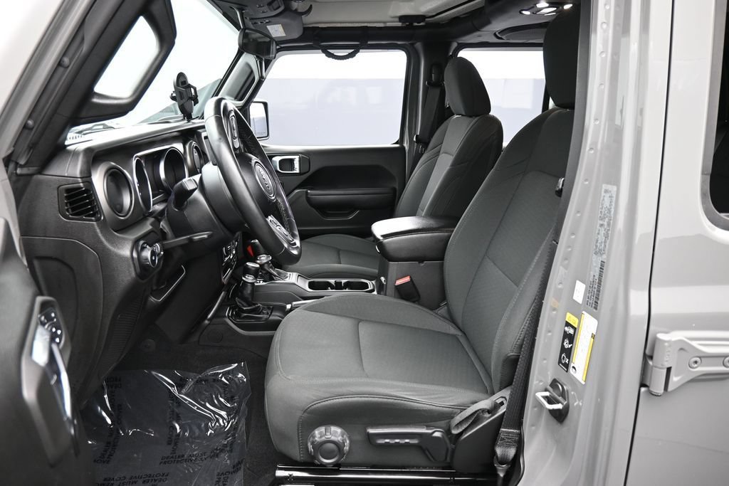 Used 2022 Jeep Wrangler Unlimited Sport AWD/4WD image 18