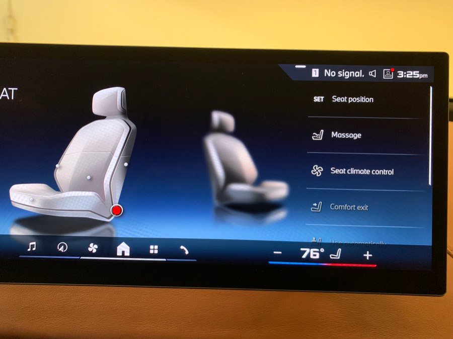 Used 2024 BMW iX M60 image 33