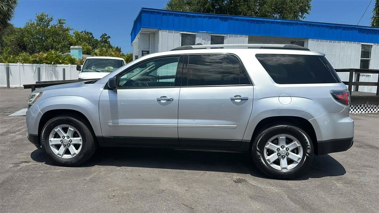 Used 2014 GMC Acadia SLE FWD image 10