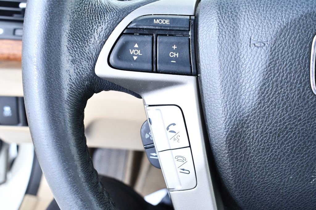 Used 2011 Honda Accord EX-L image 30
