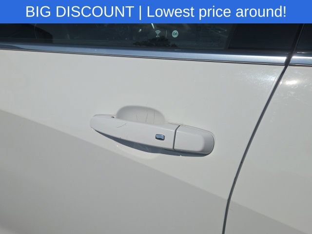Used 2020 Chevrolet Malibu LT FWD image 19