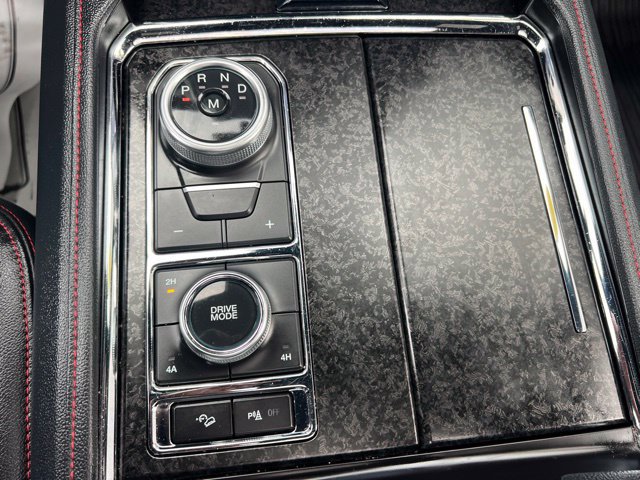 Used 2024 Ford Expedition Max Limited AWD/4WD image 33