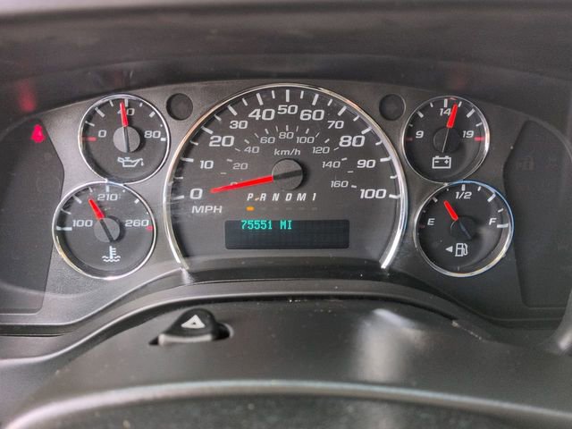Used 2019 Chevrolet Express 2500 RWD image 25