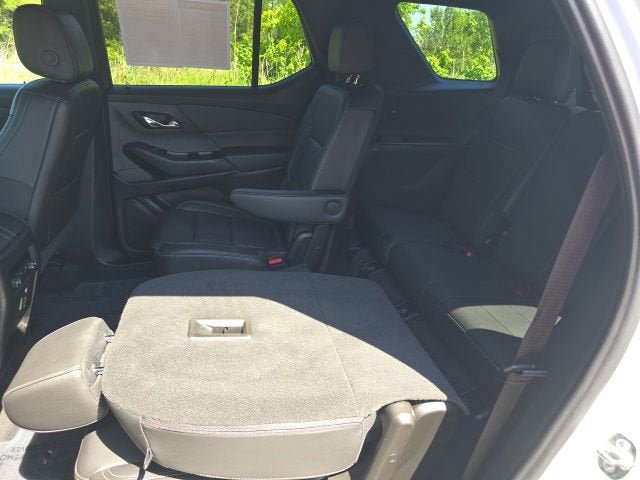 Certified 2023 Chevrolet Traverse LT FWD image 26