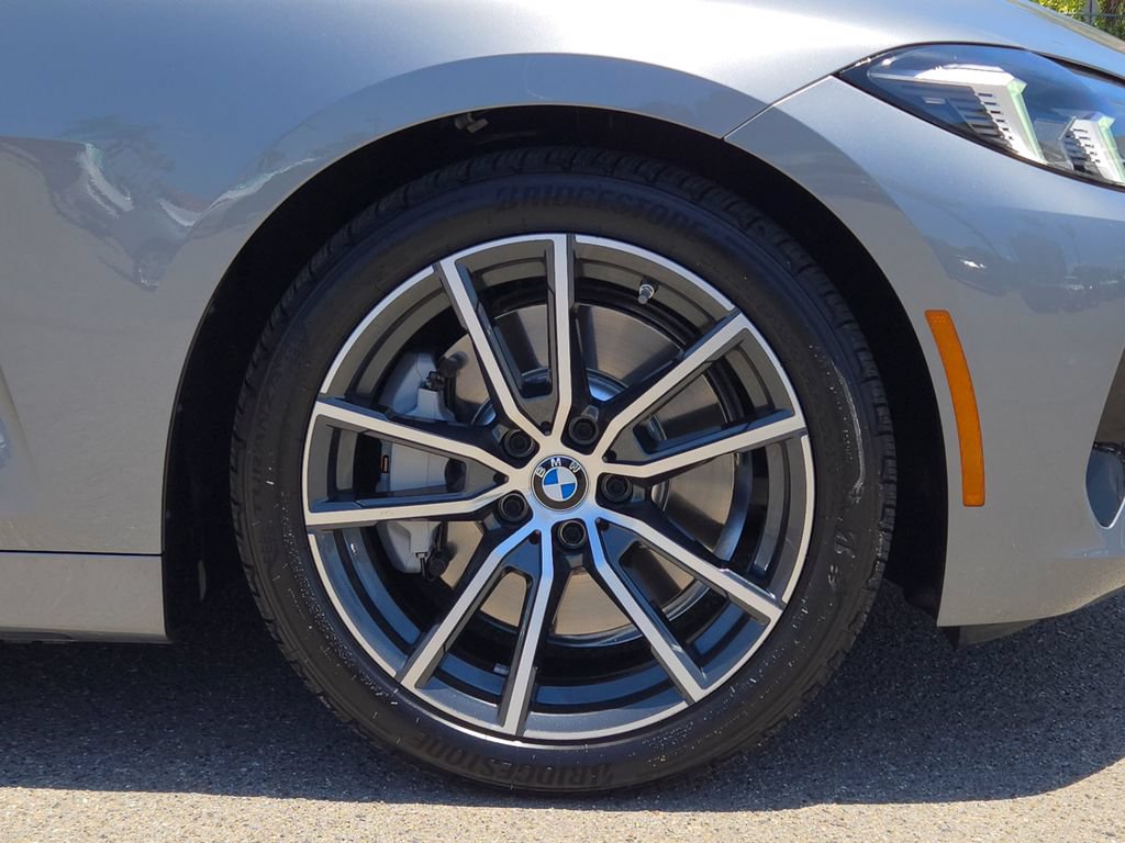 Used 2026 BMW 430i Coupe w/ Premium Package RWD image 7
