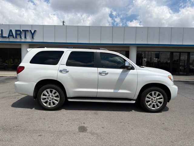 Used 2013 Toyota Sequoia Platinum AWD/4WD image 3