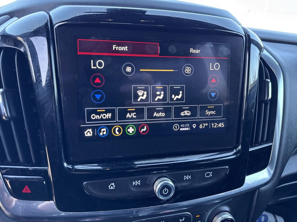 Used 2023 Chevrolet Traverse LT image 19