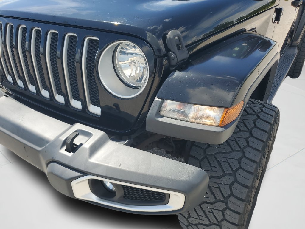 Used 2019 Jeep Wrangler Unlimited Sahara AWD/4WD image 25