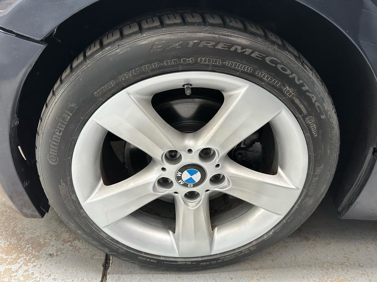 Used 2005 BMW Z4 3.0i image 21