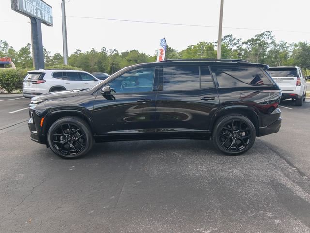 Used 2026 Chevrolet Traverse RS w/ LPO, Floor Liner Package AWD/4WD image 5