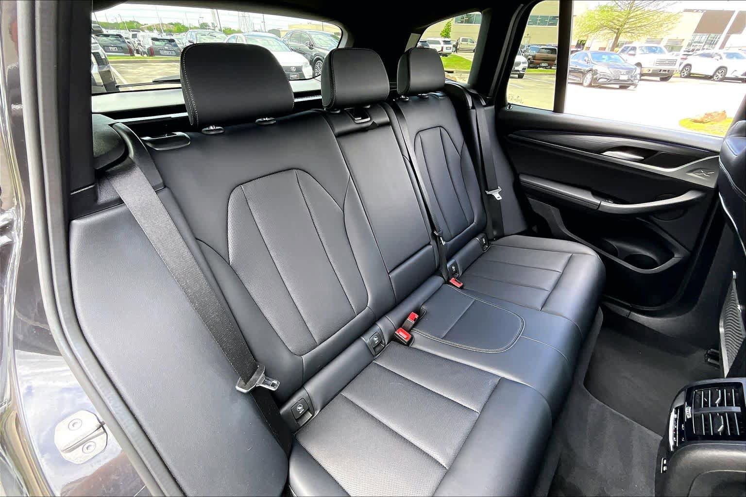 Used 2024 BMW X3 sDrive30i RWD image 18